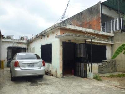 Casa en Venta Oeste de Barquisimeto 22-18103 EA 0414-5266712, 120 mt2, 4 habitaciones