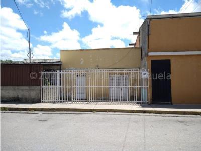Casa en Venta Centro Barquisimeto 22-11859 EA 0414-5266712, 171 mt2, 1 habitaciones