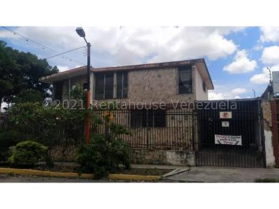 Casa en venta en Bararida Barquisimeto MLS#22-9621 FCB, 300 mt2, 6 habitaciones