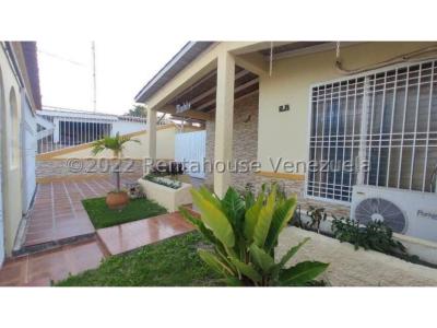 Casa en Venta Valle Hondo Cabudare 22-21851 M&N 04245543093, 180 mt2, 4 habitaciones