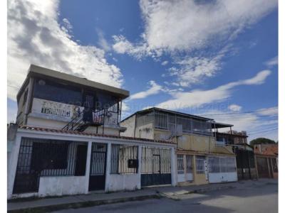 Casa en venta en Parroquia Concepción Barquisimeto Mls#22-14410 fcb, 538 mt2, 10 habitaciones