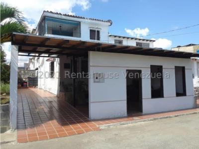 Casa en venta en La Puerta Cabudare Mls# 22-3455 FCB, 102 mt2, 4 habitaciones