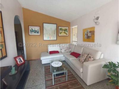 Casa en venta Urb. Chucho Briceño Cabudare RAH 22-210690 M & N, 365 mt2, 4 habitaciones