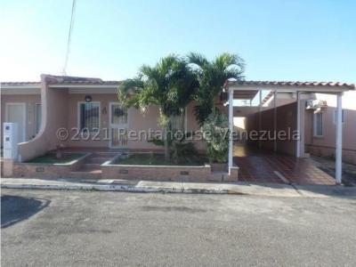 Casa en venta en La Piedad Norte Cabudare Mls#22-13149 FCB, 200 mt2, 3 habitaciones