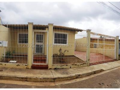 Casa en venta en El Cuji Barquisimeto Mls#22-18725 fcb, 72 mt2, 3 habitaciones