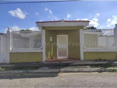 Casa en venta en La Chucho Briceño Cabudare Mls#22-16702 FCB , 345 mt2, 3 habitaciones