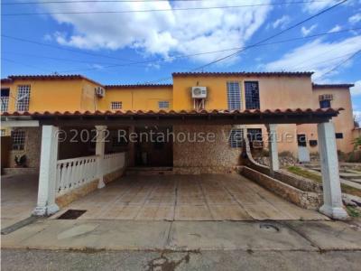 Casa en venta en La Mora Cabudare Mls# 22-18501 FCB, 146 mt2, 3 habitaciones