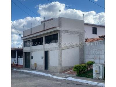 Casa en venta en Parroquia Jose Gregorio Cabudare Mls#22-19080 fcb , 200 mt2, 3 habitaciones
