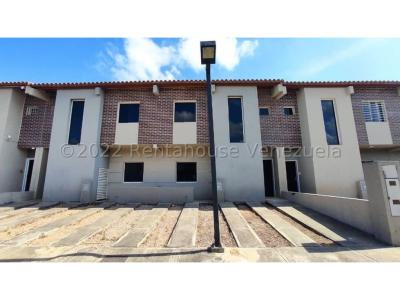 Casa en venta en La Mora Cabudare Mls# 22-19508 FCB, 154 mt2, 3 habitaciones