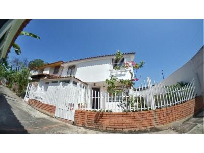 Casa en venta Zona Este Barquisimeto #21-3430 MV, 205 mt2, 4 habitaciones
