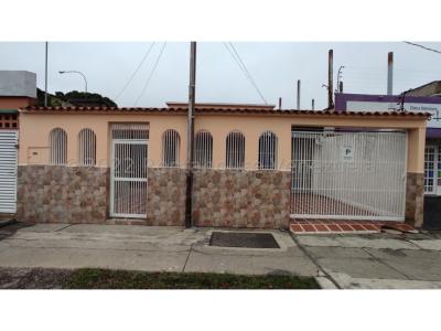 Casa en venta Zona Este Barquisimeto #23-1798 MV, 190 mt2, 4 habitaciones