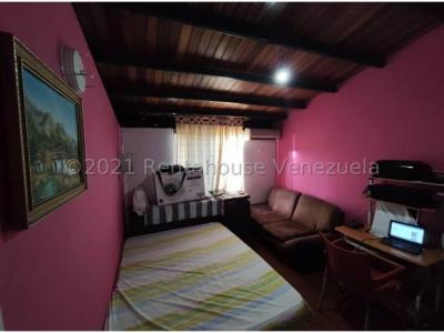 Casa en venta Este de Barquisimeto #23-17071 Gisselle Lobo 04245192664, 272 mt2, 4 habitaciones