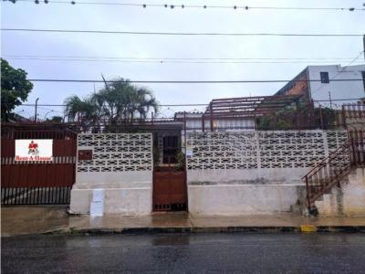 Maritza Lucena vende Casa en Barquisimeto 04245105659 MLS 23-1315, 546 mt2, 7 habitaciones