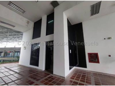 Casa en venta Este de Barquisimeto #23-15066 Gisselle Lobo, 200 mt2, 5 habitaciones