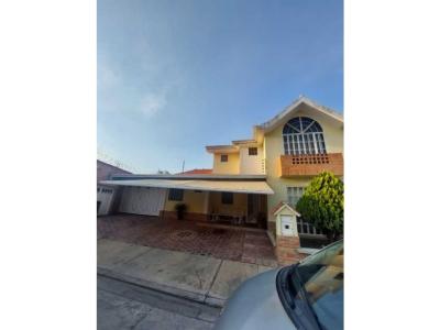 Casa en Venta Villa Paraíso San Diego YBRA 6518590, 300 mt2, 4 habitaciones
