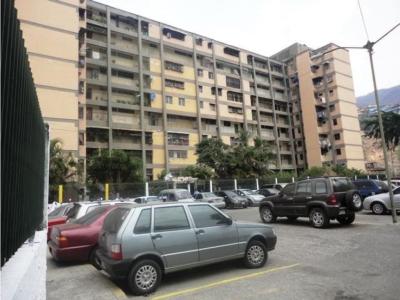 Se Vende Apartamento 68m2 3h/1b/1pe Caricuao UD7, 68 mt2, 3 habitaciones