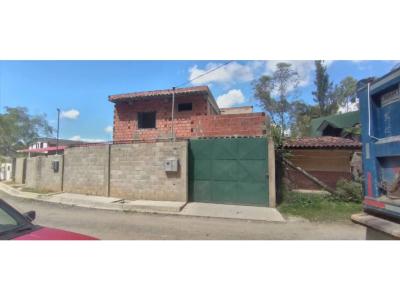 Venta de Casa en Colinas de Carrizal /#MM, 380 mt2, 3 habitaciones