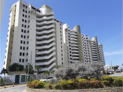 Venta de apartamento en Caraballeda - Vargas , 2 habitaciones