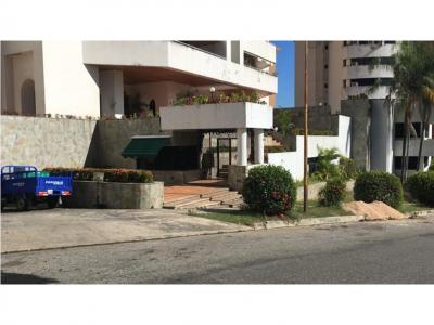 Venta de Apartamento en El Parral  en Valencia, 265 mt2, 5 habitaciones