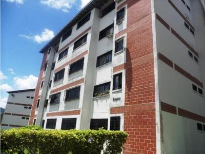 Apartamento Amoblado en Urb Bosque Valle Tazon Libertador Caracas, 86 mt2, 3 habitaciones