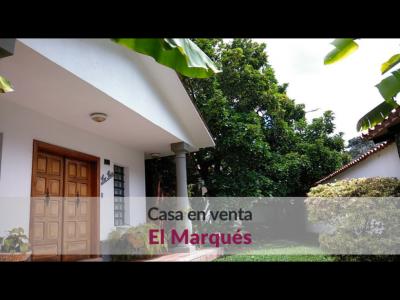 Casa en venta en El Marques, 300 mt2, 4 habitaciones