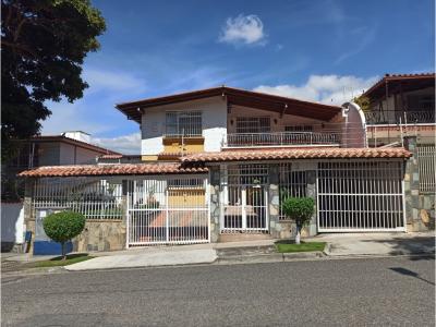 Casa en Venta Colinas de La California 357m2 - Ich/ws-, 358 mt2, 6 habitaciones