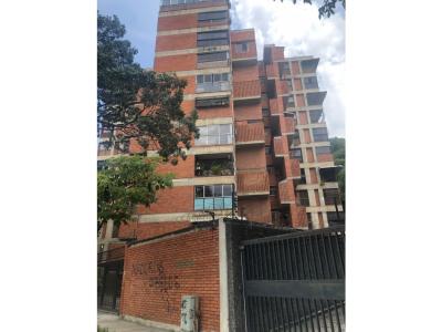 APARTAMENTO EN CHUAO DE OPORTUNIDAD , 113 mt2, 3 habitaciones